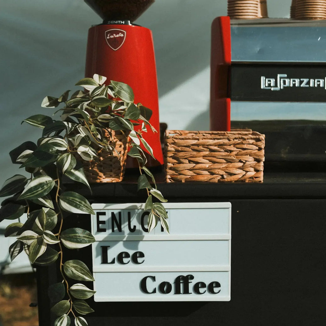 Lee Coffee x BAT – Coffee Bike la evenimentul de plantare de puieți din Călărași